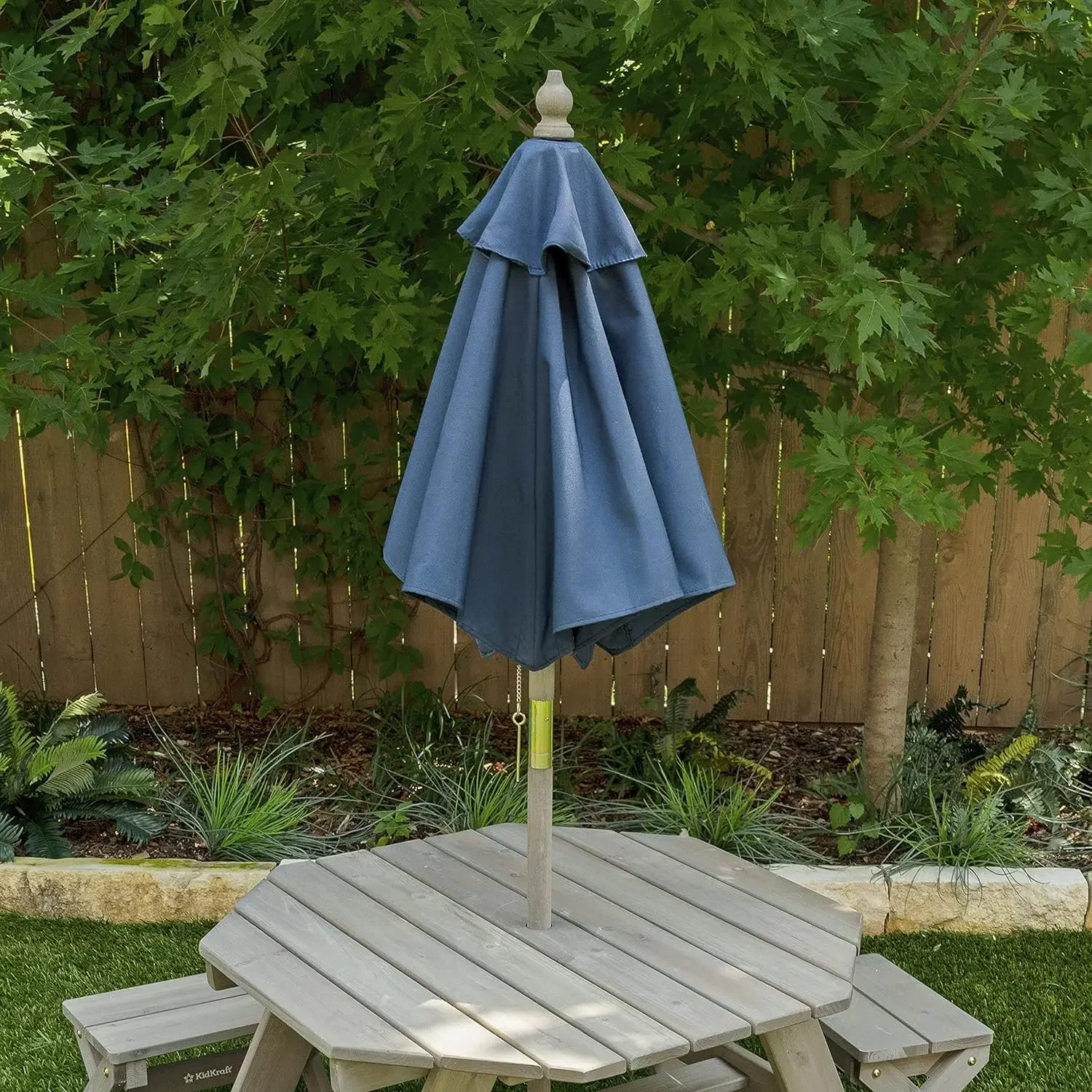 A Octagon Table Stools Umbrell - огляд і ціна Kids Outdoor Table With Umbrella